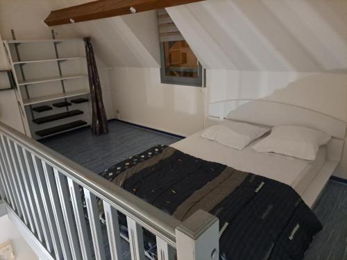 www.hoteladeline.com