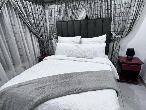 www.campinglerugunay.com