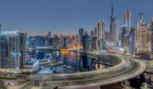 www.thebay.ae
