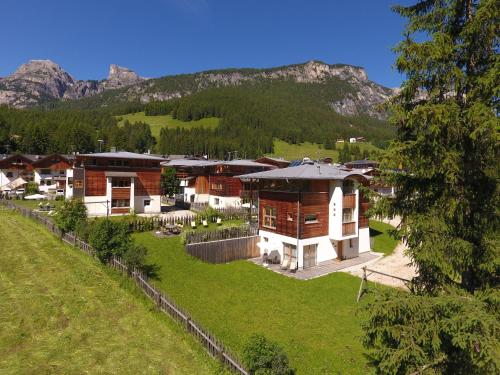 www.dolomit.it