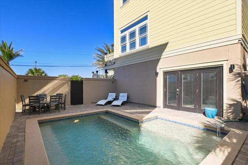 www.bookthatcondo.com