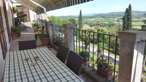 www.altrove-laterina.it