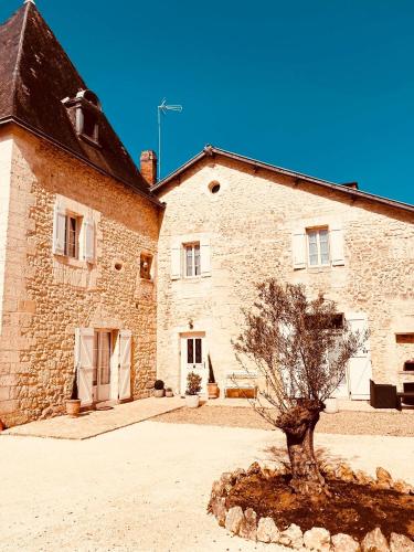 www.hotelsablesdolonne.com