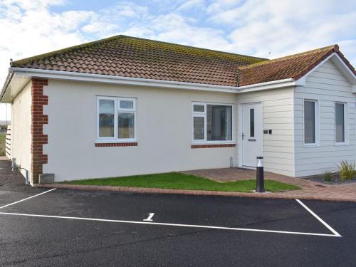 www.butlins.com