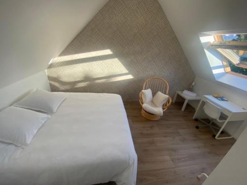 www.chambredhote-lacloseraie.com