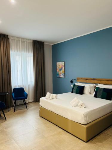 www.maschioangioinosuite.com