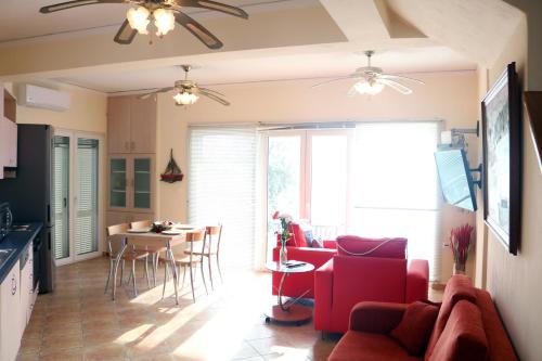www.ammoudeli.apartments