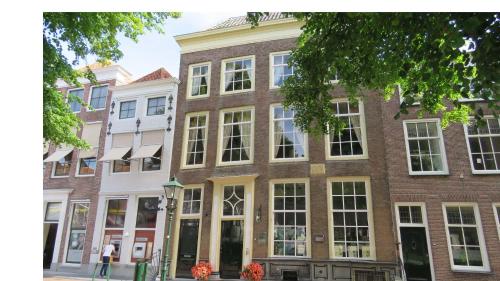 www.monumentaallogeren.nl