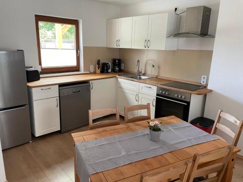 www.ferienhaus-surheim.de