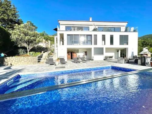www.villa-whitepearl.com