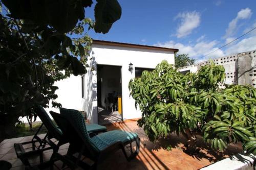 www.holidaysapartamentos.es