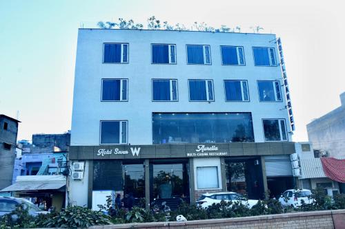 www.hotelthemoon.in