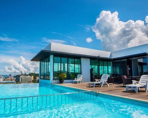 www.postmarchotels.com