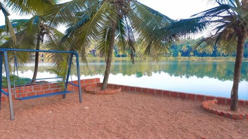 www.bekalvillagehomestay.com