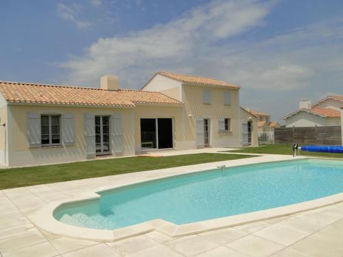 www.hotelvillamarron.com