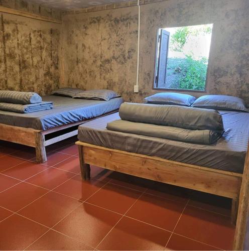 www.hoteldelarhune.com