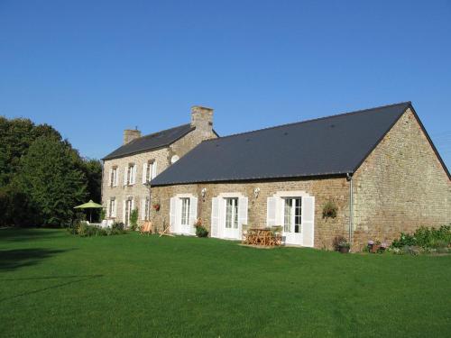 www.presbytere-de-vieuvy.com