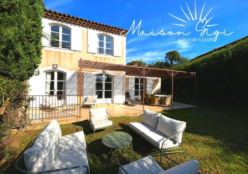www.golfclubsainttropez.com