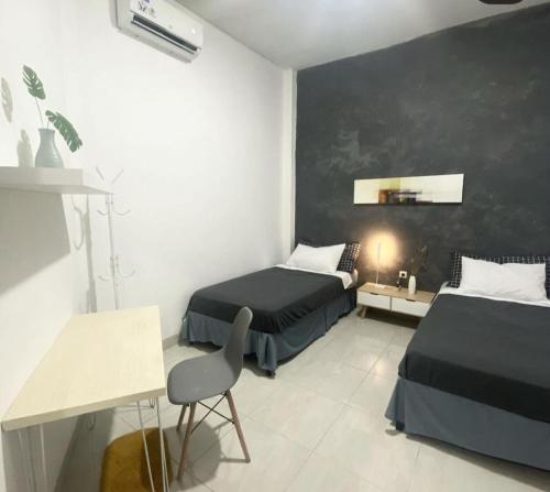 www.hotelcitycrown.com