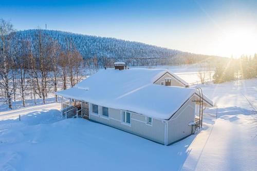 www.arcticstar.fi