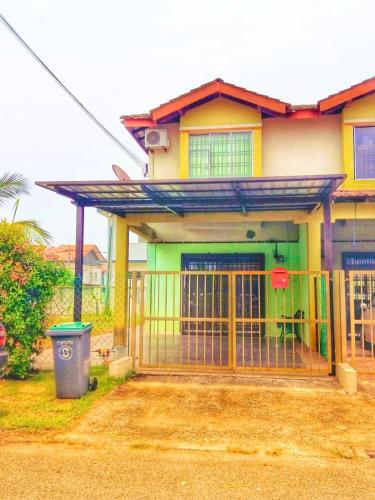 www.zaqhwankulaihomestay.blogspot.com