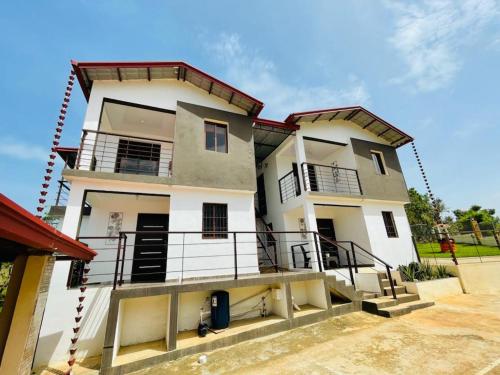 www.oneandonlyresorts.com