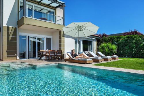 www.sunnyvillashalkidiki.com