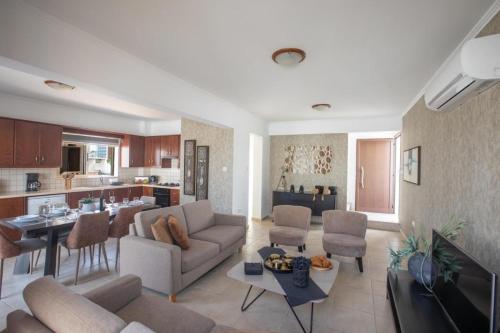 www.radunhome.com