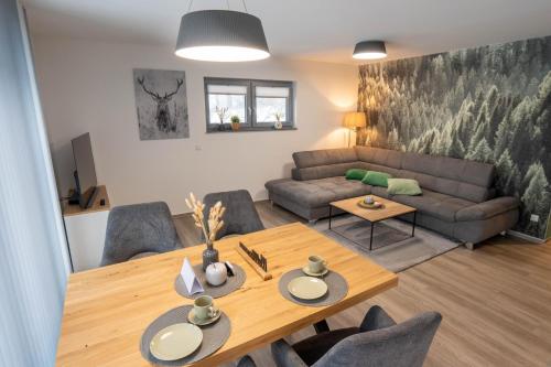 www.apartmentsaldila.com
