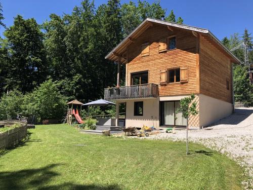 www.hotelconte.me
