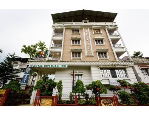 www.hotelgitanjaliin.com