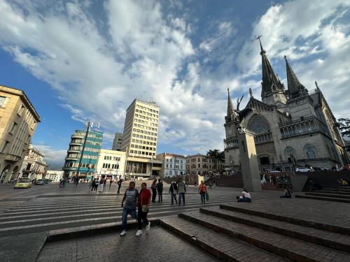www.hotelaviinn.com