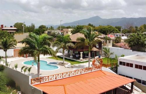 www.villasancayetano.com