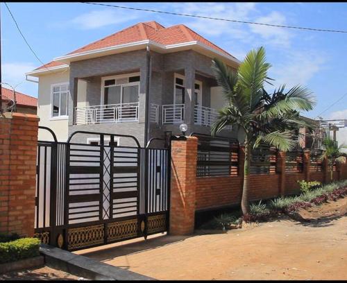 www.beachhousecambodia.com