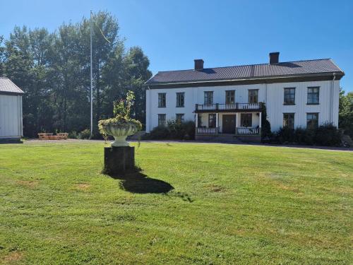 www.alstrum.se