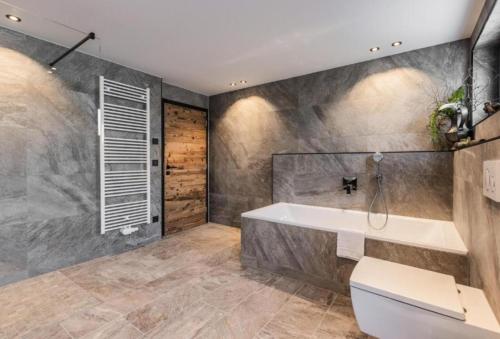 www.wilderer-chalets.tirol