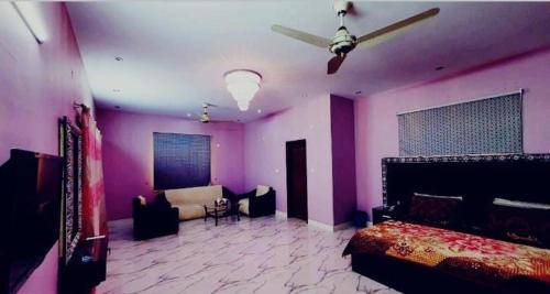 www.lakeharmonyinn.com
