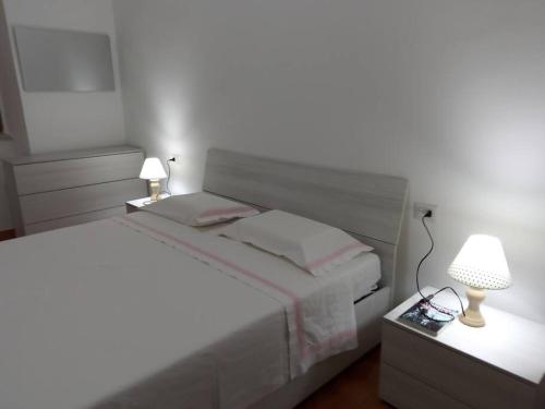 www.villaalbertina.com