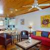 TC102 Townhome Located in Town, Close to beach, Sh