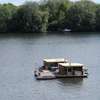 Saunainsel - Hausboot mit schwimmender Sauna, Hott