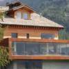 Crest Alpine Lodge & Spa