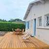 House 90 M With Pool And Garden