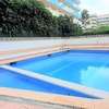 Arquus III Beach Salou, con piscina