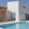 Solis Villa, close to the beach! Heated pool, By T
