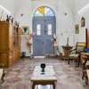 To Hani - Large Traditional House