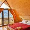 Cottage Caucasus