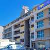 FabHotel Crystal