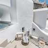 Yposkafo Jacuzzi House