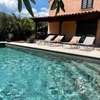 Jolie maison de vacances avec piscine