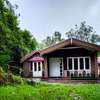 BOB'S WOODSIDE BUNGALOW